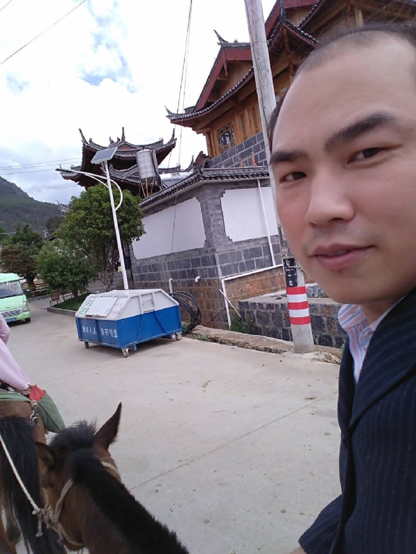 当代军人的第一张照片--泰州残疾人相亲网